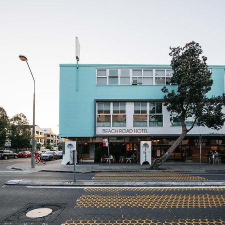 Barrys Beach Road Hotel Sidney Dış mekan fotoğraf